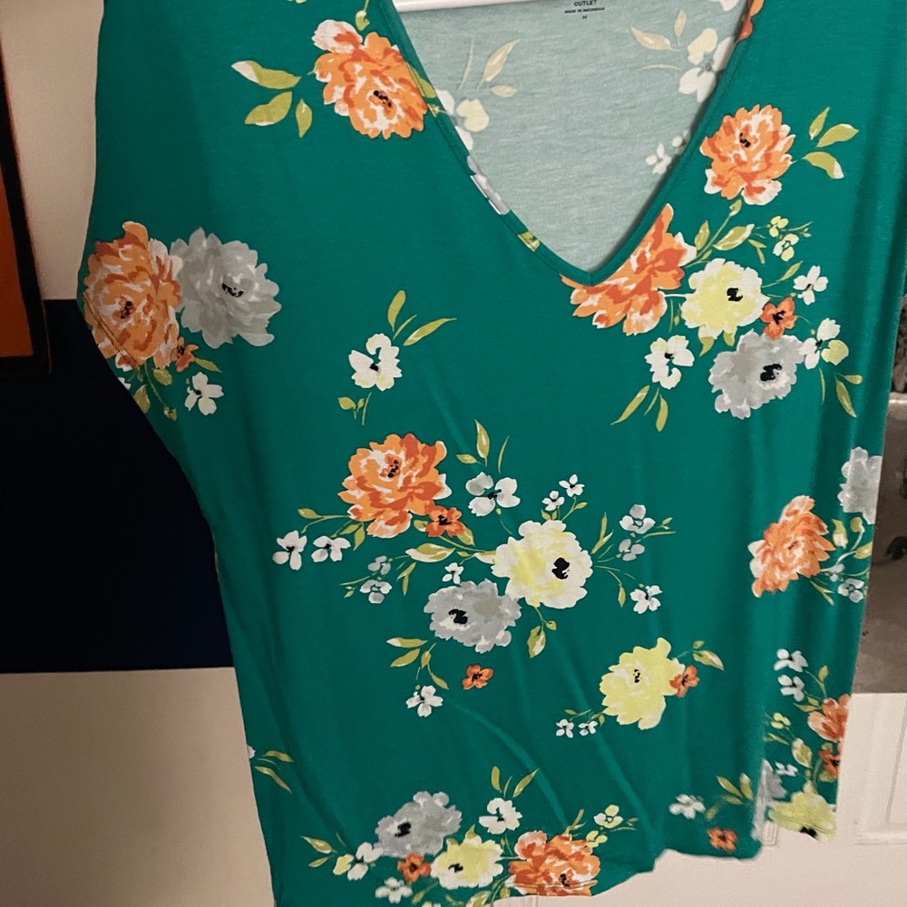 Loft Outlet shirt size M